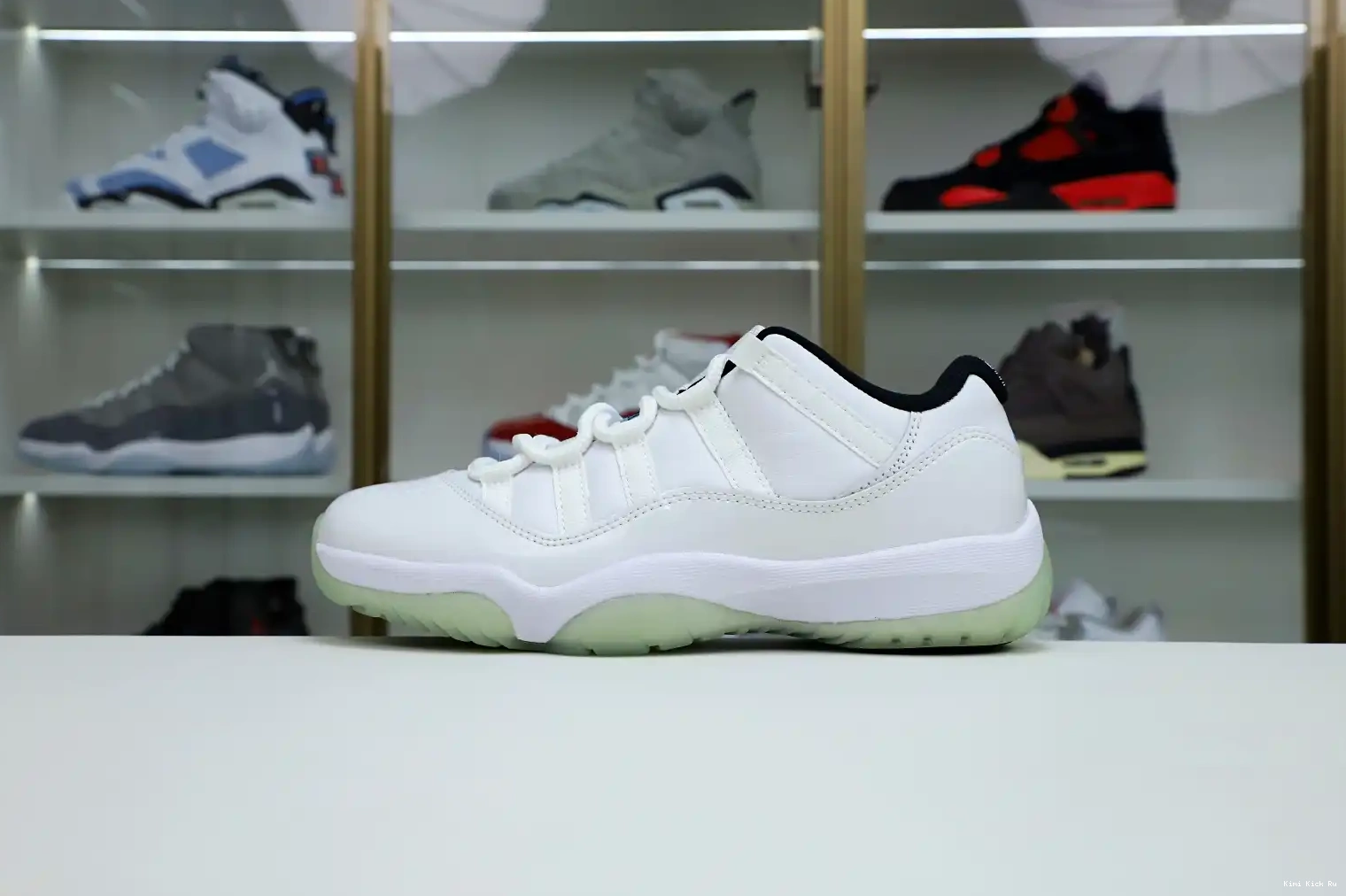 RETRO JORDAN BLUE 11 AIR Kimikick LOW LEGEND 0808